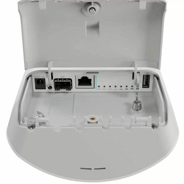 MikroTik mANTBox ax 15s - WCI